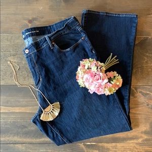 Signature by Levi Strauss